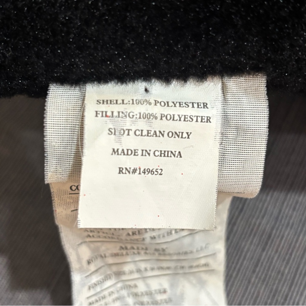 Black Hope & Love Sequin Pillow - Picture 4 of 5